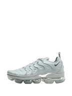 Nike Air Vapormax Plus Grey